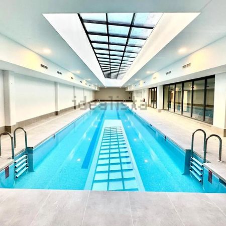 Estudios Homer Y Disney Con Piscina Olimpica Climatizada, Exterior,Gimnasio, Coworking, Netflix Y Wifi Gratis San Sebastián de los Reyes Dış mekan fotoğraf